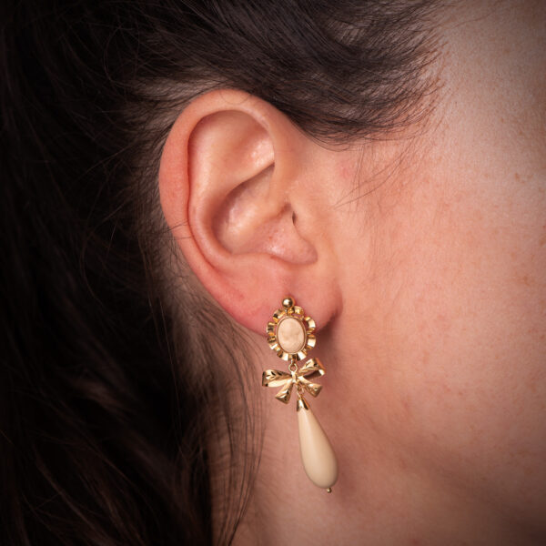18K PENDIENTES ORO AMARILLO MARFIL CAMAFEO 42X13 MM. CIERRE CATALAN - Imagen 2