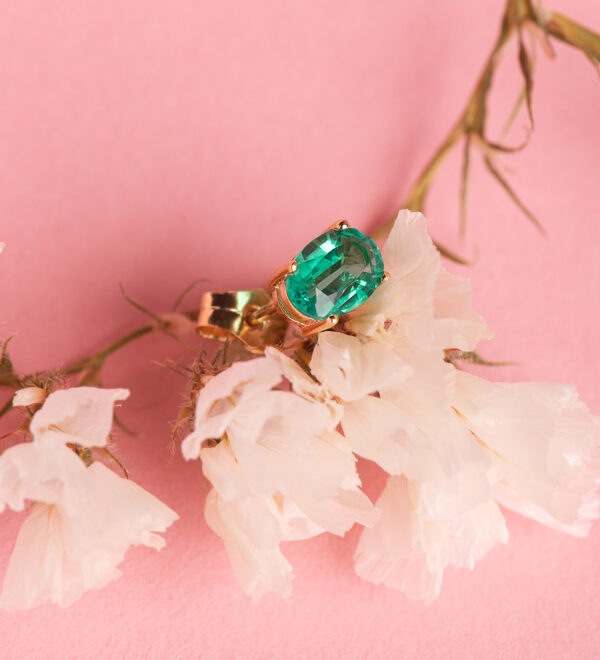 18K PENDIENTES ORO AMARILLO ESMERALDA RECRISTALIZADA 7X5 MM 1.58 QT. PRESION - Imagen 2