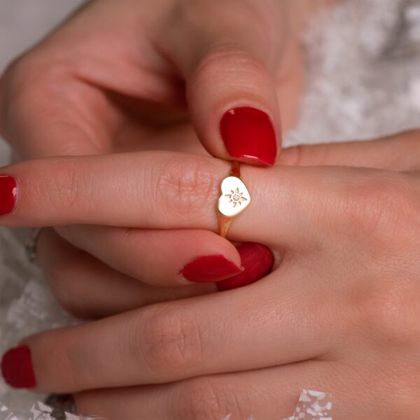 18K SELLO ORO AMARILLO MUJER CABEZA CORAZON CON CIRCONITA 9X7 MM - Imagen 3