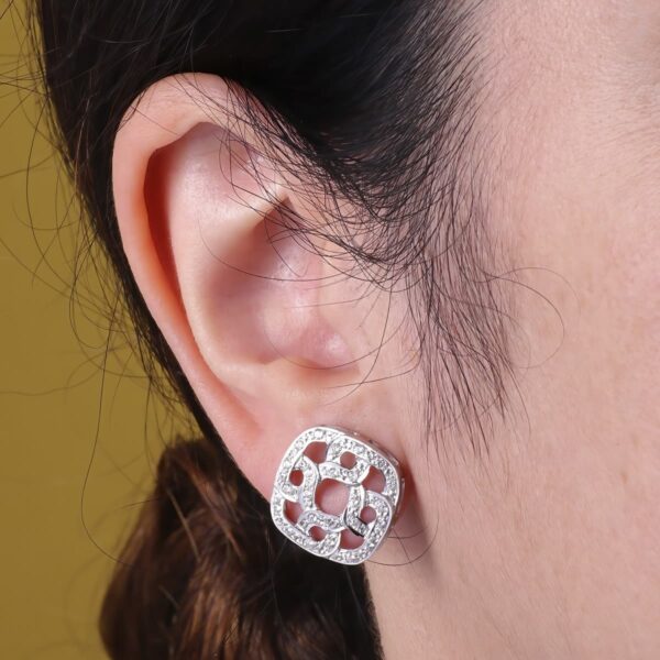 18K PENDIENTES ORO BLANCO JUEGO NOVIA 16X16 MM CIERRE OMEGA - Imagen 2