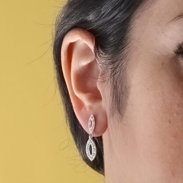 18K PENDIENTES DOS CUERPOS ORO BLANCO JUEGO NOVIA CIRCONITA 25X6 MM PRESION - Imagen 2
