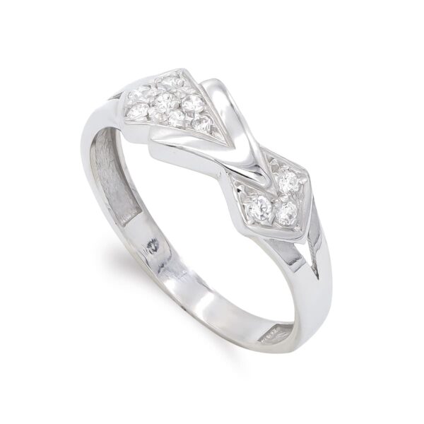 18K SORTIJA ORO BLANCO MOTIVO CON CIRCONITAS. ANCHO: 6,5 MM