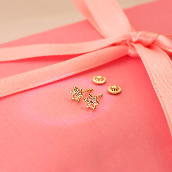 18K PENDIENTES ORO AMARILLO ESTRELLA CON CIRCONITA COLORES 6X6 MM CIERRE TUERCA - Imagen 2