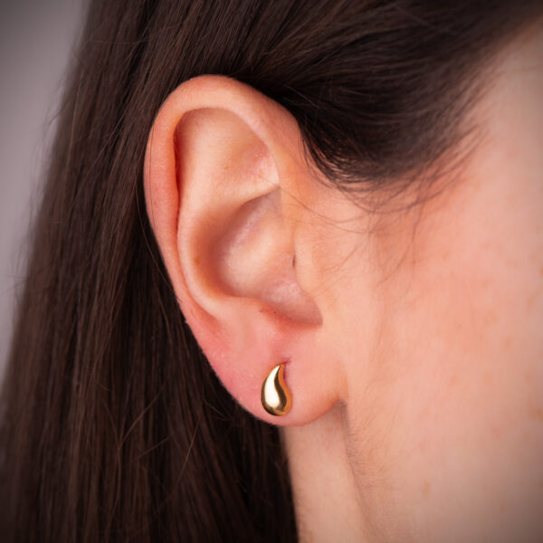 18K PENDIENTES ORO AMARILLO GOTA CURVA LISA BRILLO HUECA 8 X 5,5 MM. CIERRE PRESION - Imagen 2