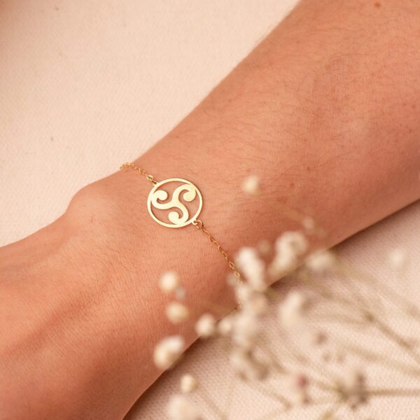 18K PULSERA ORO AMARILLO TRISQUEL 14MM CADENA TALLADA. LARGO: 18 3 CM - Imagen 2