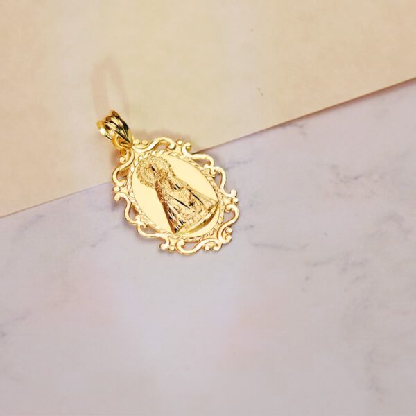18K MEDALLA ORO AMARILLO VIRGEN DE LOS DESAMPARADOS CERCO 31X21 MM - Imagen 2