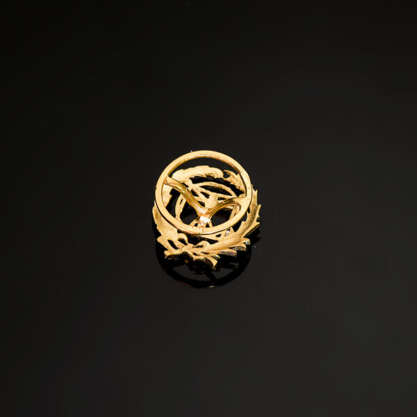 18K INSIGNIA ORO AMARILLO BELLAS ARTES. 15 X 14 MM - Imagen 3