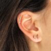 18K PENDIENTES EAR CUFF CARTILAGO OREJA ORO AMARILLO CIRCONITA 15 MM ALTO - Imagen 2