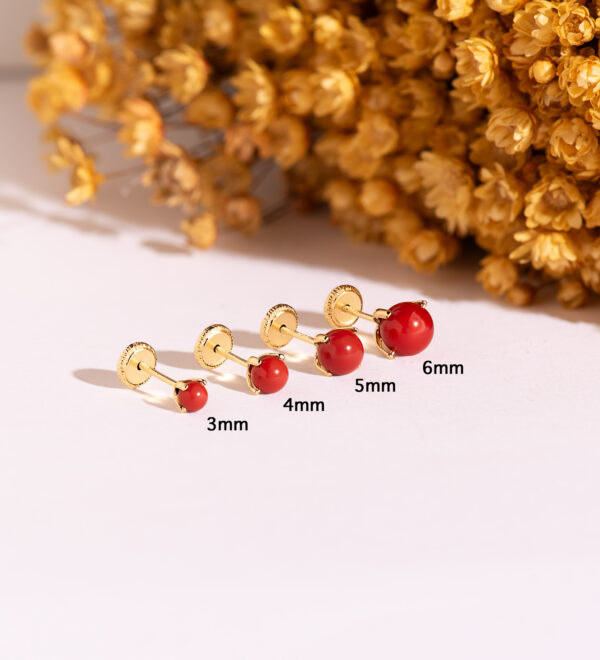 18K PENDIENTES ORO AMARILLO CORAL CON 4 GARRAS. MEDIDA: 4 MM. CIERRE TUERCA - Imagen 2