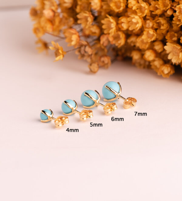 18K PENDIENTES ORO AMARILLO TURQUESA CON 4 GARRAS. MEDIDA: 6 MM. CIERRE PRESION - Imagen 3