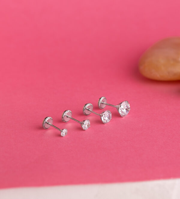 18K PENDIENTES ORO BLANCO 4 GARRAS CON CIRCONITA. ANCHO: 6 MM CIERRE TUERCA - Imagen 3