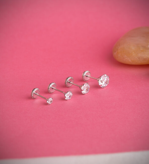 18K PENDIENTES ORO BLANCO 6 GARRAS CON CIRCONITA. ANCHO: 6 MM CIERRE TUERCA - Imagen 2