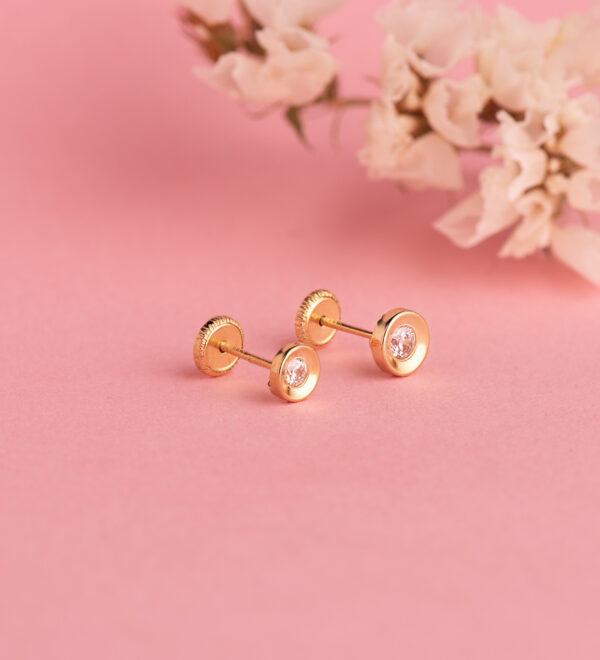 18K PENDIENTES ORO AMARILLO REDONDO CONCAVO CON CIRCONITA. ANCHO: 5 MM. CIERRE TUERCA - Imagen 2