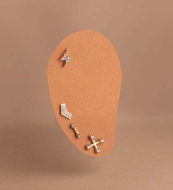 18K PENDIENTES ORO BICOLOR CRUZ CON CIRCONITAS. MEDIDA: 6,5 X 6,5 MM. CIERRE TUERCA - Imagen 2