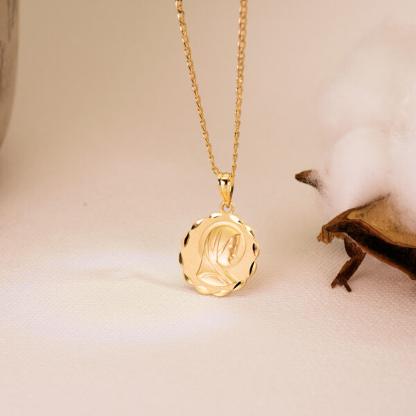 18K MEDALLA ORO AMARILLO VIRGEN MARIA MATIZADA Y TALLADA 17 MM - Imagen 2