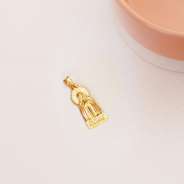 18K MEDALLA ORO AMARILLO VIRGEN DE LA PALOMA SILUETA TALLADA 20X9 MM - Imagen 2