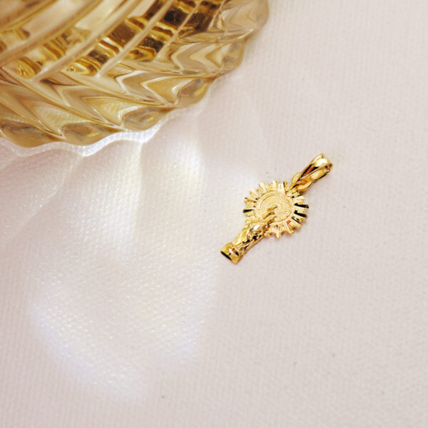 9K MEDALLA ORO AMARILLO VIRGEN DEL PILAR SILUETA 21X11 MM - Imagen 2