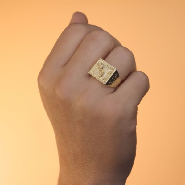 18K SELLO ORO AMARILLO CABALLERO PISTOLA TALLADA RECTANGULAR 21X16 MM - Imagen 3
