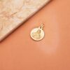 18K MEDALLA ORO AMARILLO VIRGEN DEL CARMEN BISEL 20 MM - Imagen 2