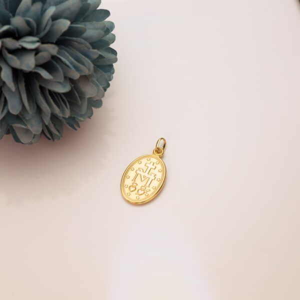 18K MEDALLA ORO AMARILLO VIRGEN MILAGROSA OVAL 29 X 18 MM - Imagen 3