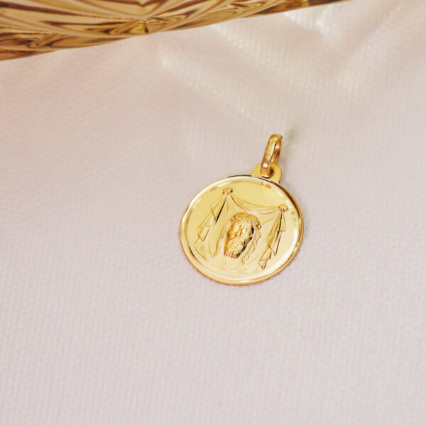 18K MEDALLA ORO AMARILLO SANTA FAZ BISEL 18 MM - Imagen 2